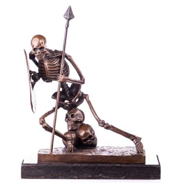 Csontváz lándzsával és pajzzsal - bronz szobor képe