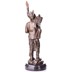 Indián, lándzsával - bronz szobor képe