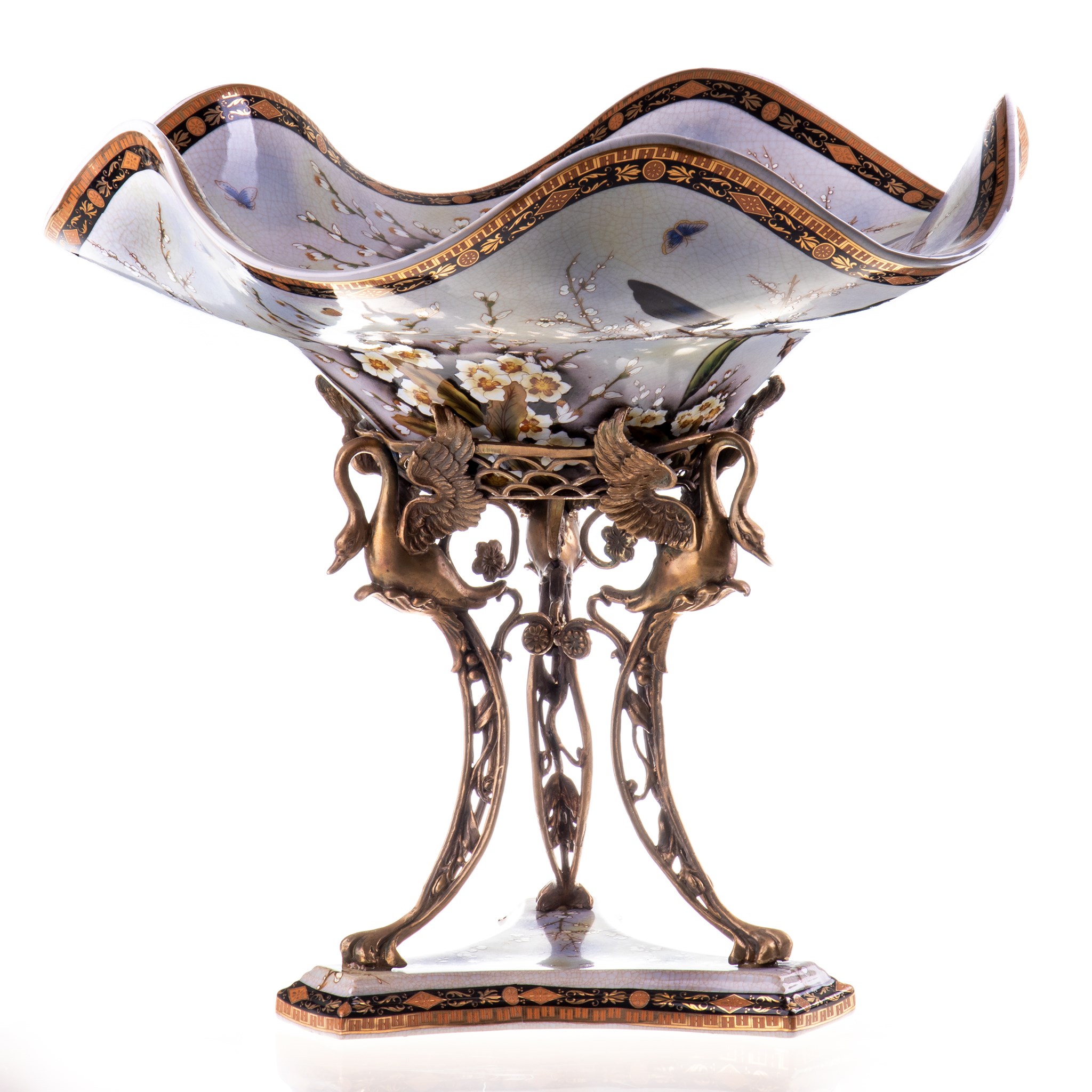 Kép a Porcelán-bronz tál hattyúkkal