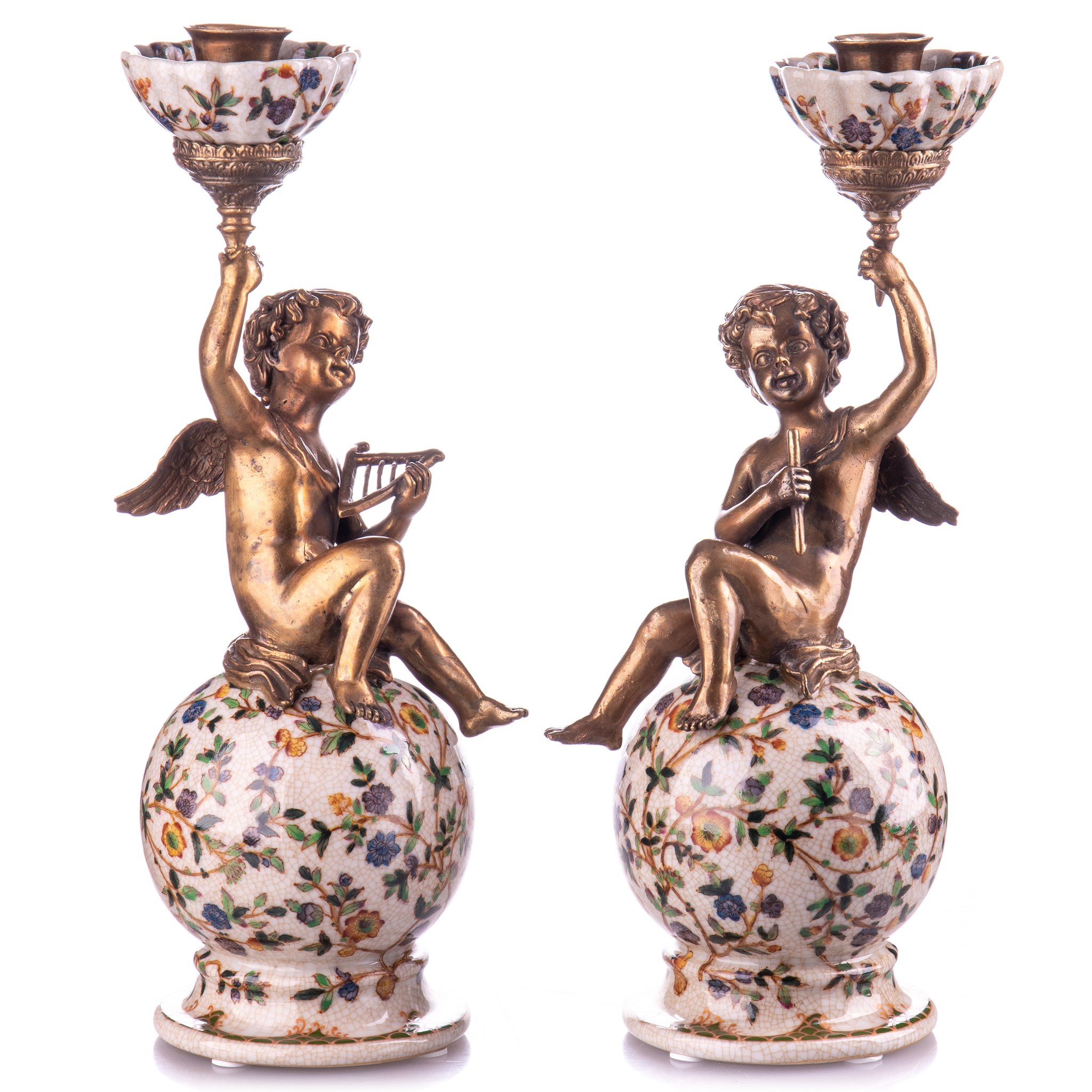 Kép a Porcelán-bronz gyertyatartó szett angyalokkal